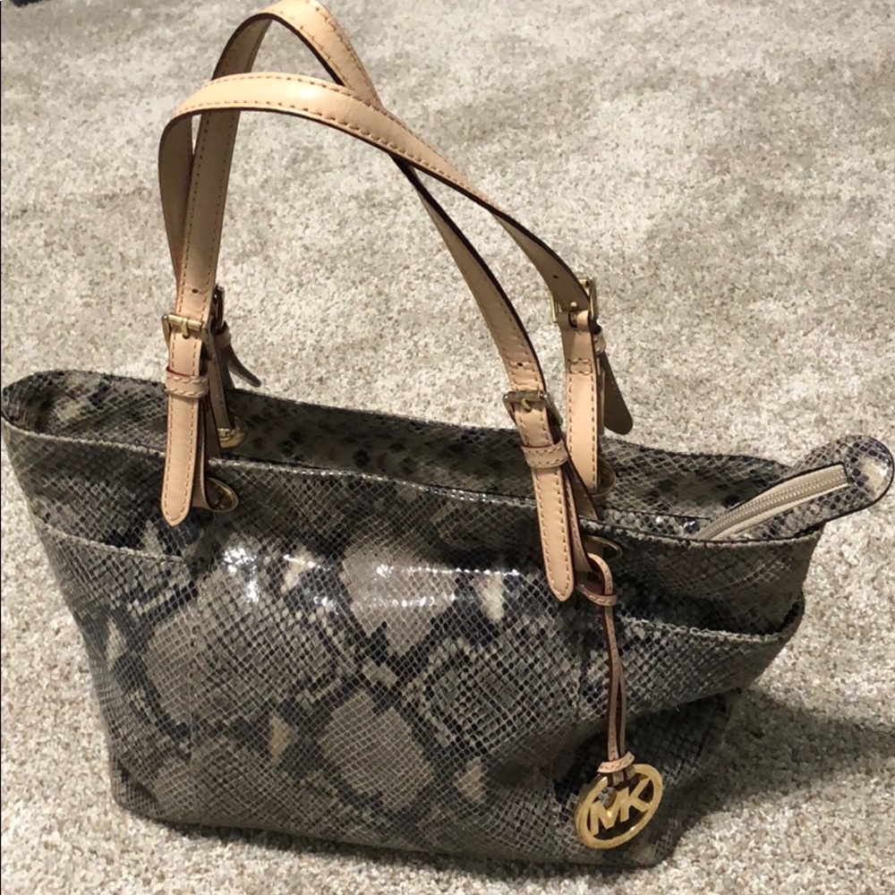 Michael Kors bag